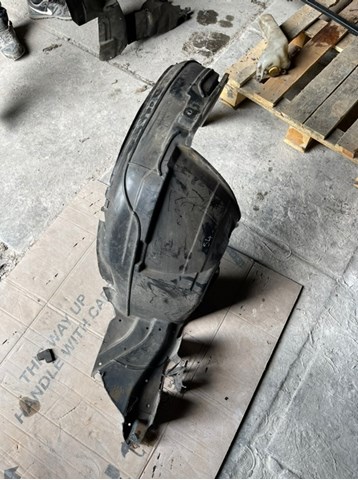 Подкрылок передний правый 59110FE000 SUBARU