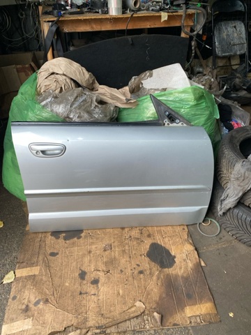 Пассажирская передняя дверь 60009AG0619P SUBARU
