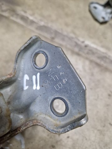 Завеса двери передней правой 60070AG0109P SUBARU