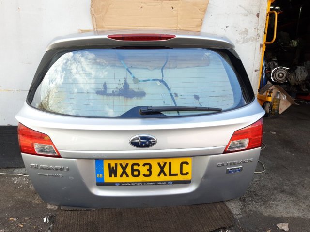 Задняя ляда Subaru Outback 4