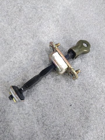 SUBARU 61124AG000 Ограничитель двери в наличии Сумы