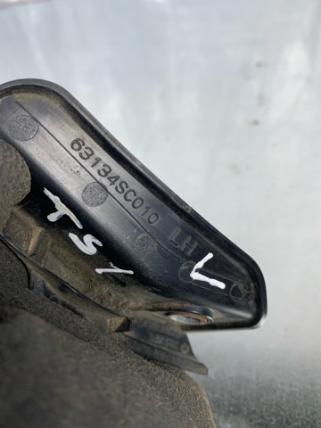 SUBARU 63134SC010 в наличии Николаев