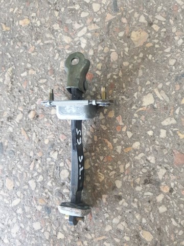 Ограничитель открывания задней двери 63302FC000 SUBARU