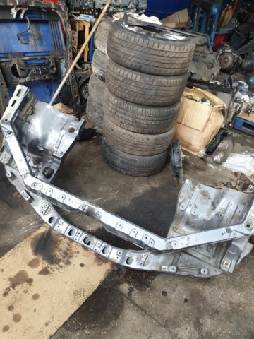 HYUNDAI 641003E310 Рамка радиатора в наличии Днепр