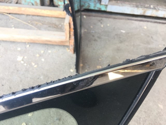 Стекло багажного отсека, правое 65209AJ000 SUBARU