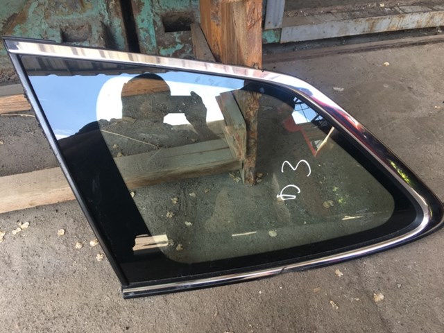 65209AJ010 SUBARU Стекло кузова (багажного отсека) левое купить в Кривой Рог