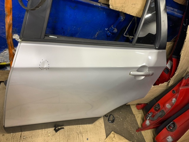 6800461M01 SUZUKI Дверь задняя левая купить в Винница