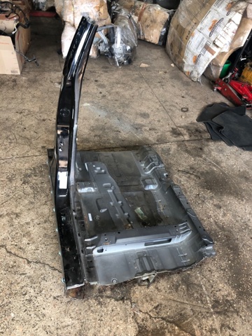 HYUNDAI 714022PB00 Стойка кузова в наличии Ирпень