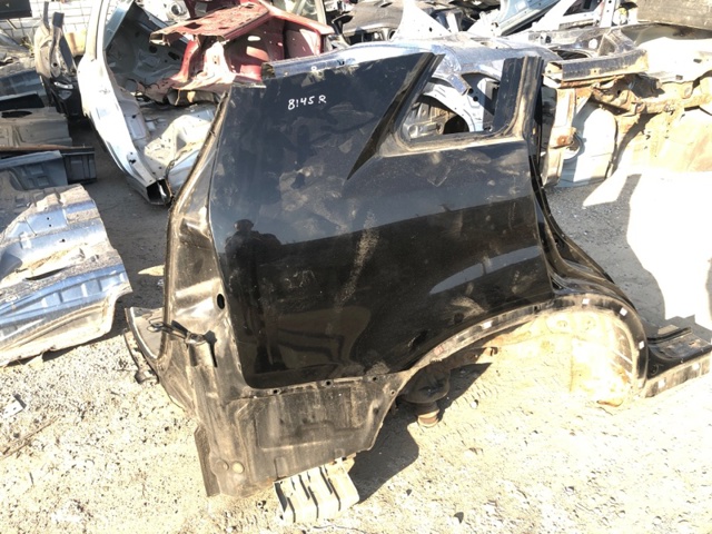 715042PC00 HYUNDAI Крыло заднее правое купить в Киев