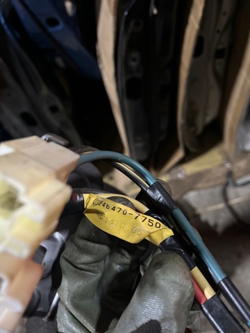 SUBARU 72130AJ040 в наличии Винница