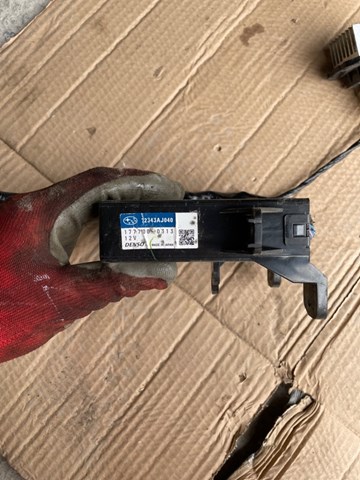 SUBARU 72343AJ040 в наличии Полтава