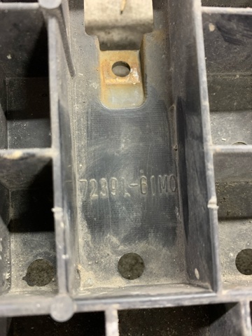 SUZUKI 7239061M00 в наличии Николаев