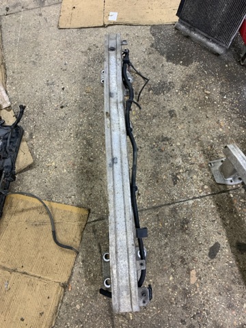 Балка бампера переднего 752100003R RENAULT