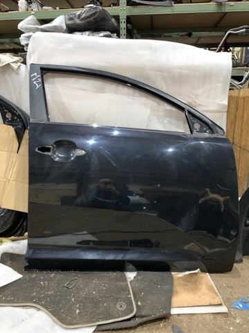 Пассажирская передняя дверь 760043W001 HYUNDAI