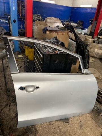 Пассажирская передняя дверь 76004A2000 HYUNDAI