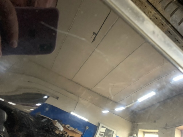 770042Y011 HYUNDAI Дверь задняя правая купить в Тернополь