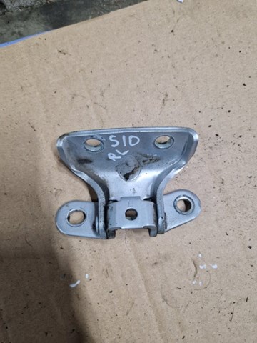 Петля задней левой двери 794103K000 HYUNDAI