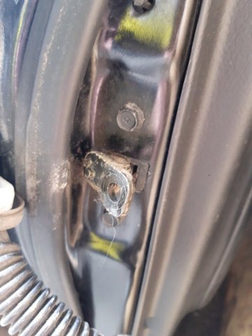 Ограничитель открывания двери, задний правый 794903E001 HYUNDAI
