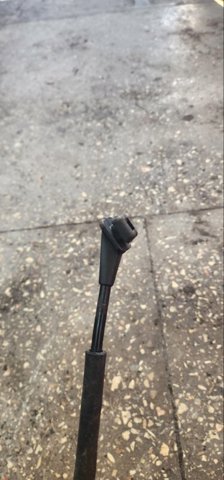 811703W000 HYUNDAI Упор капота купить в Каменское