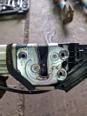 813102W020 HYUNDAI Замок двери передней левой купить в Ровно