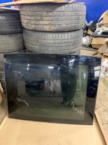 Крышка люка крыши 816112W000 HYUNDAI
