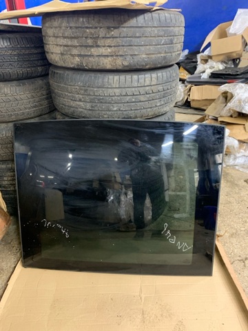 HYUNDAI 816112W000 Крышка люка крыши в наличии Киев