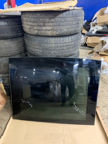HYUNDAI 816112W000 Крышка люка крыши в наличии Киев