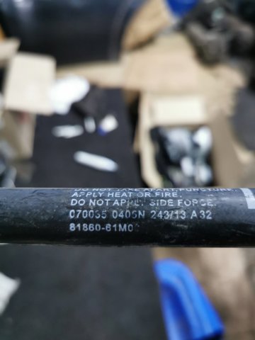 SUZUKI 8186061M01 Амортизатор багажника в наличии Черновцы