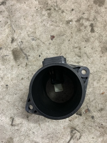 Расходомер воздуха 8200682558 RENAULT
