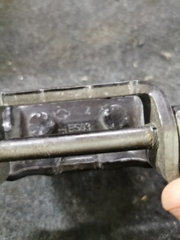 NISSAN 824014EA0A Петля двери задней левой в наличии Львов