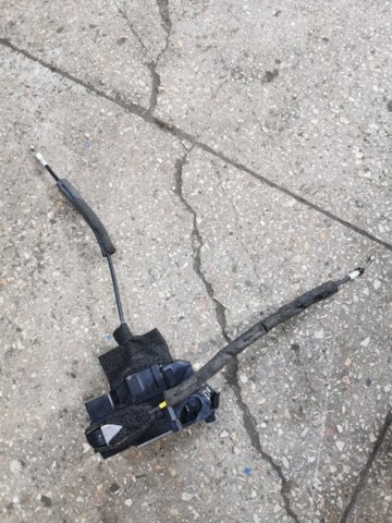 Замок двери задней левой 825011KK2A NISSAN