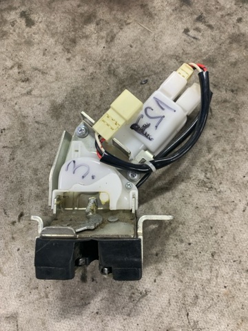 SUZUKI 8251054P10 в наличии Полтава