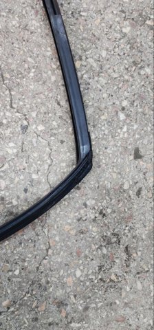 825402W000 Направляющая стекла двери купить Житомир