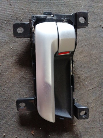 826102P500 HYUNDAI купить в Днепр