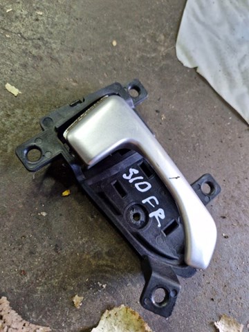 Ручка правой передней двери 826203U000 HYUNDAI
