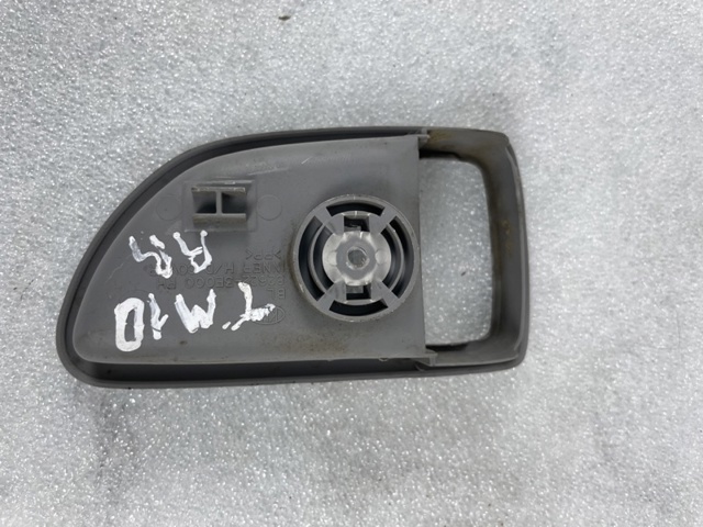 HYUNDAI 826223E000CY в наличии Черновцы