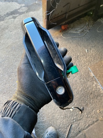 Ручка передней двери наружная, левая 826503E040 HYUNDAI