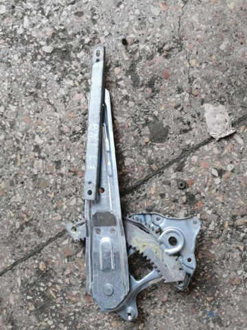 Механизм стеклоподъемника двери задней, левой 827211U600 NISSAN