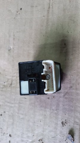 83061SA000 SUBARU Блок управления зеркалами заднего вида, на торпедо купить в Ровно