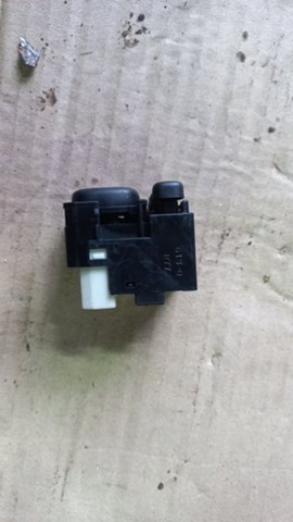 83061SA000 SUBARU Блок управления зеркалами заднего вида, на торпедо купить в Черновцы