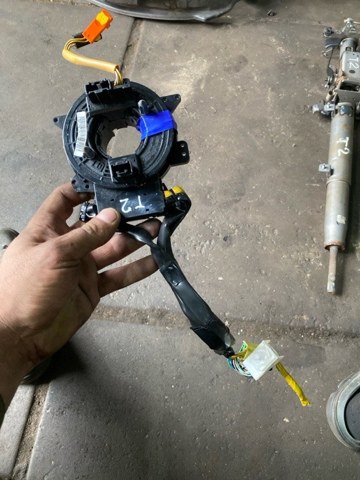 Подрулевое контактное кольцо 83196AG070 SUBARU