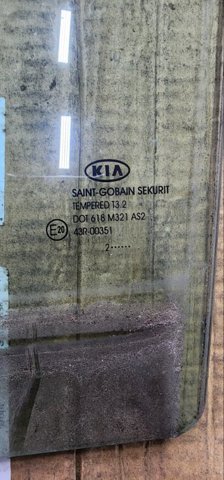 Стекло двери задней левой 834113U000A HYUNDAI