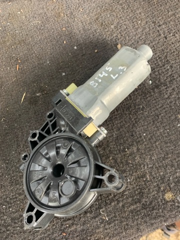 Стеклоподъемник левой задней двери 834502P000 HYUNDAI