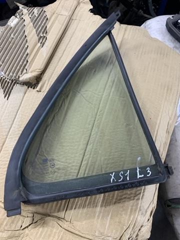 Уголок задней левой двери 835613E010 HYUNDAI
