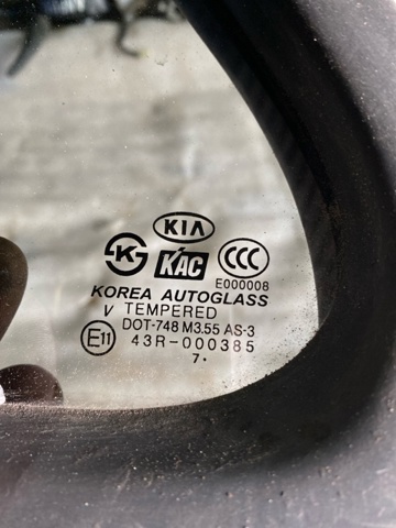 HYUNDAI 835613E030 Стекло-форточка двери задней левой в наличии Одесса