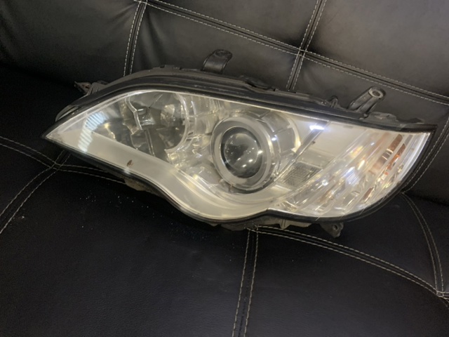 Вставка фары левой 84001AG311 SUBARU