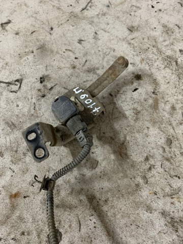 84021AG000 SUBARU Датчик уровня положения кузова передний купить в Ужгород