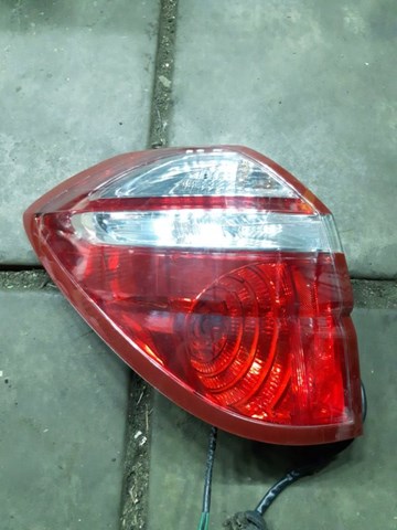 Задняя левая фара 84201AG232 SUBARU