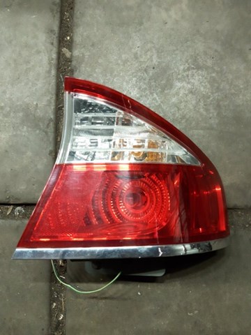 Правый стоп 84201AG260 SUBARU