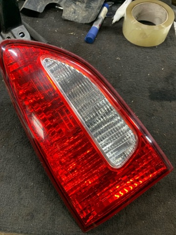 84251XA11B SUBARU Фонарь задний левый внутренний купить в Каменское